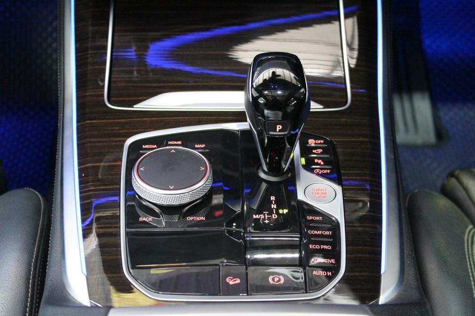 รหัสรถ JRS5818 BMW X5 3.0d M Sport 2020 ตัวประกอบนอก รูปที่ 13