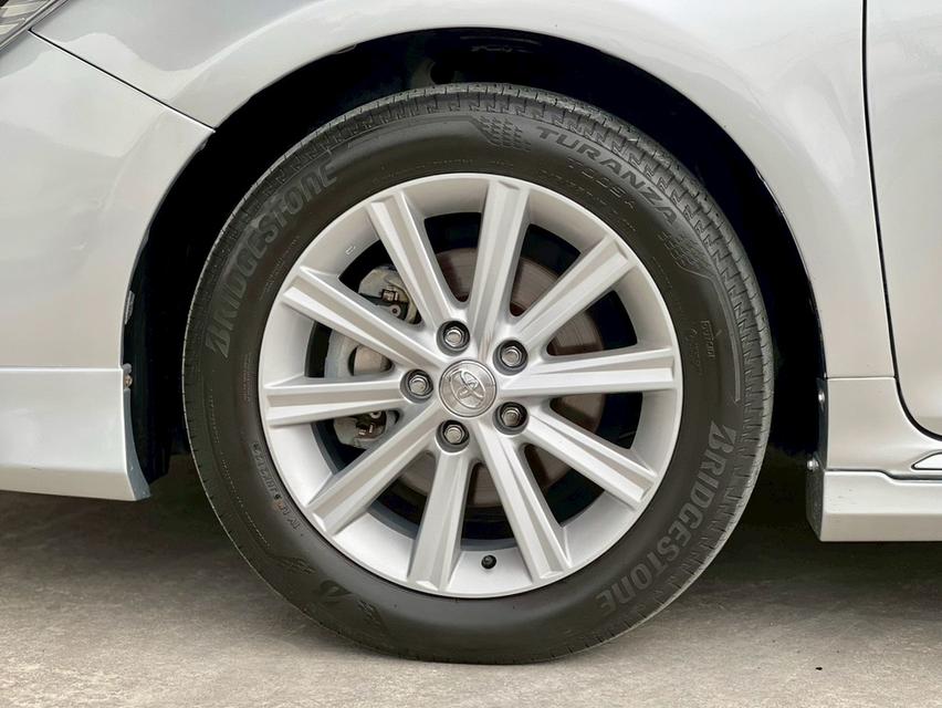 ปี 2012 TOYOTA CAMRY, 2.5 HV แบตเตอรี่ไฮบริดเปลี่ยนศูนย์มาแล้ว 9