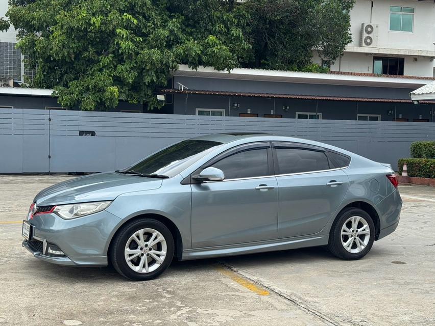 MG5 1.5X Top Sunroof AT 2016 รูปที่ 7