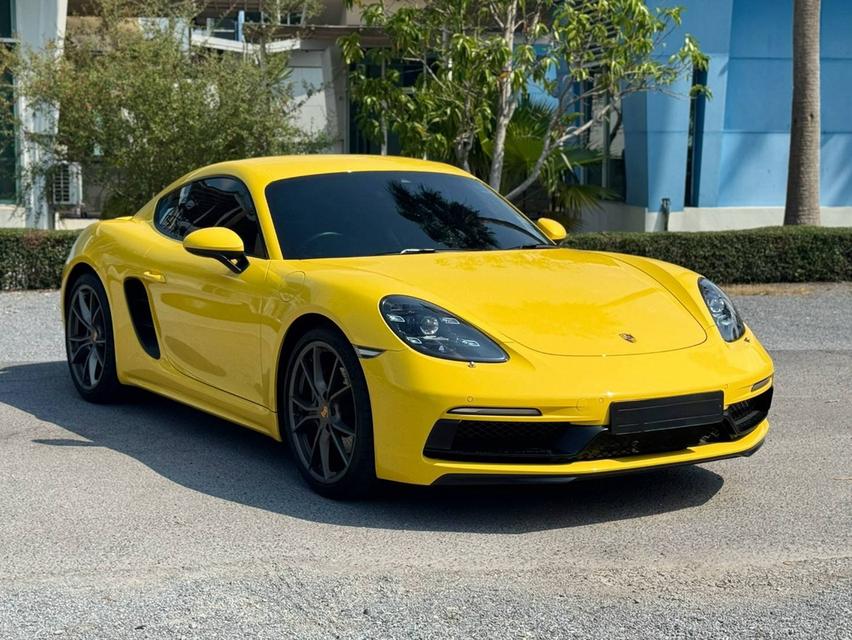 Porsche 718 Cayman 2018 รถสวยใช้น้อย สีสวยฉ่ำๆ ราคาน่าคบ 3