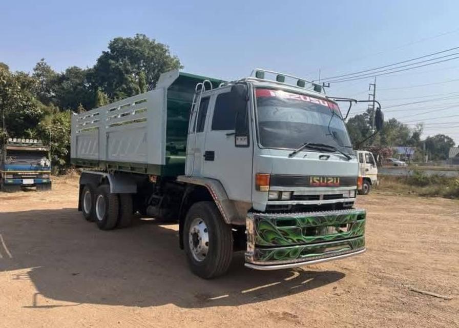 ISUZU 10 ล้อดั้มพ์ ราคาถูกสุดคุ้ม 4