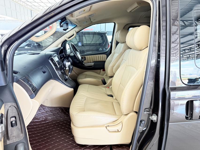 Hyundai H-1 2.5 Deluxe (ปี 2018) Wagon AT 9