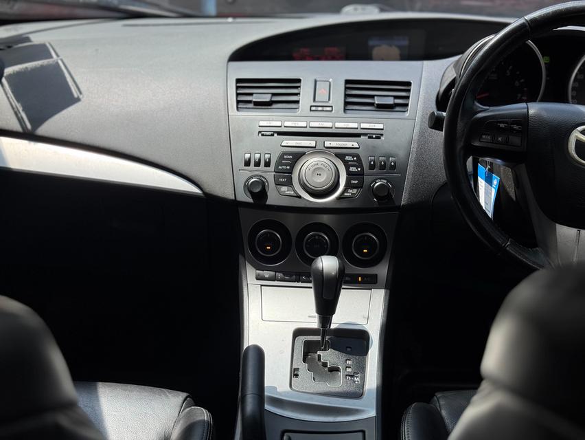 ขายด่วน Mazda3 รถมือสองสภาพดี 10