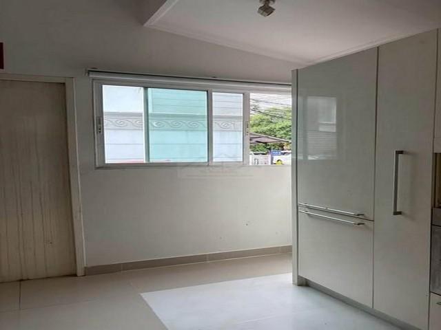 PB5443 ให้เช่าทาวน์โฮม 3 ชั้น โครงการ บ้านกลางเมือง ลาดพร้าว-โยธินพัฒนา 7