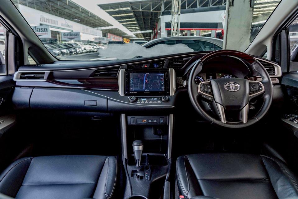 รหัสรถ NP9233 TOYOTA INNOVA CRYSTA 2.8V 2020 9