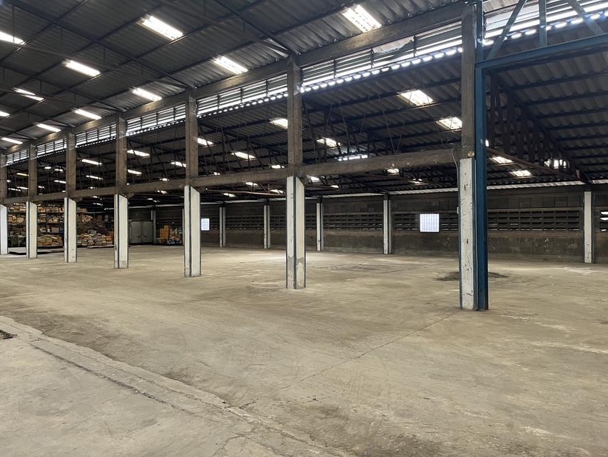 ขาย ที่ดินพร้อมสิ่งปลูกสร้าง โกดัง  พร้อมใบประกอบ รง.4 4