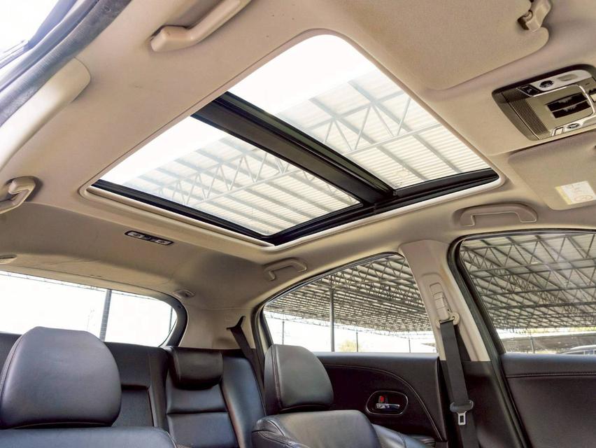 Honda HR-V1.8 EL ปี 2016  ประกันเครื่องเกียร์3ปี3หมื่นkm ♨️ รูปที่ 4