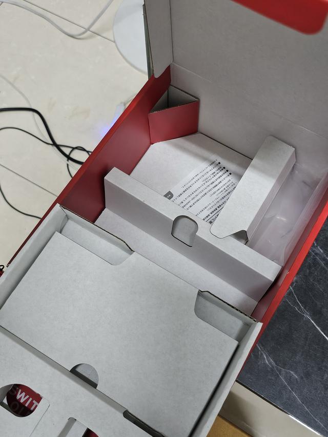 NINTENDO SWITCH OLED  13