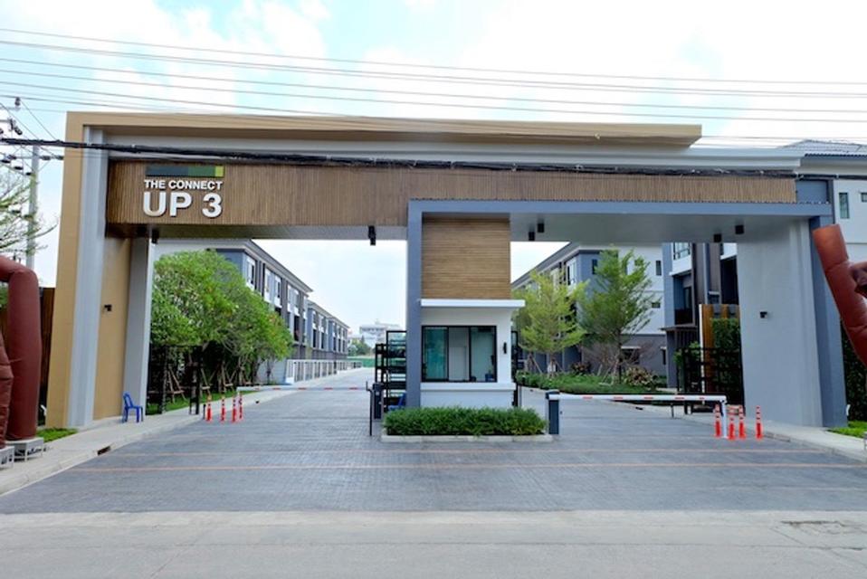 ขายทาวน์เฮ้าส์ 3 ชั้น เดอะคอนเนคอัพ 3 ซอยลาดพร้าว 126 บ้านสวย พร้อมเข้าอยู่ทันที (N.1960) 10
