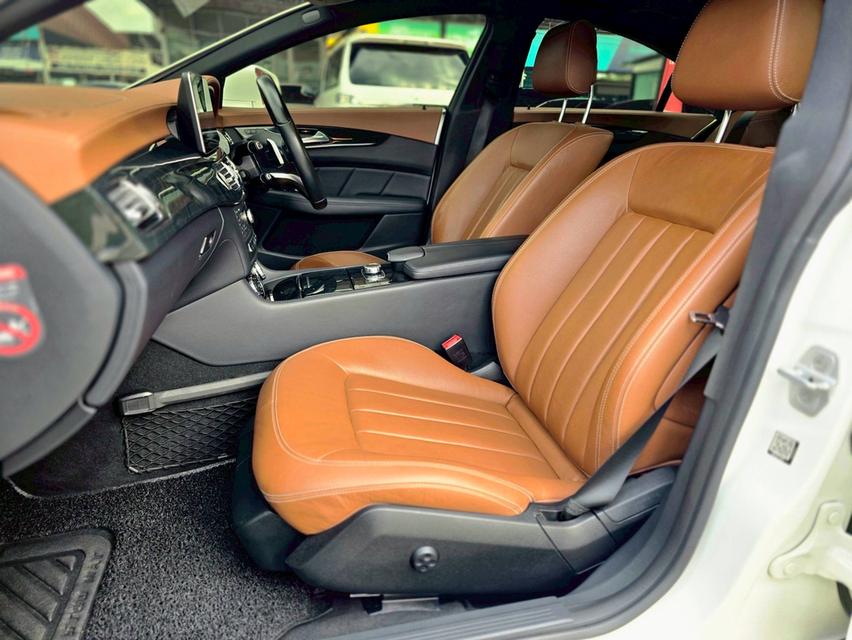 รหัสรถ BAC6300 🚘 Mercedes-Benz CLS 250 CDI AMG Dynamic Facelift ปี 2015 15