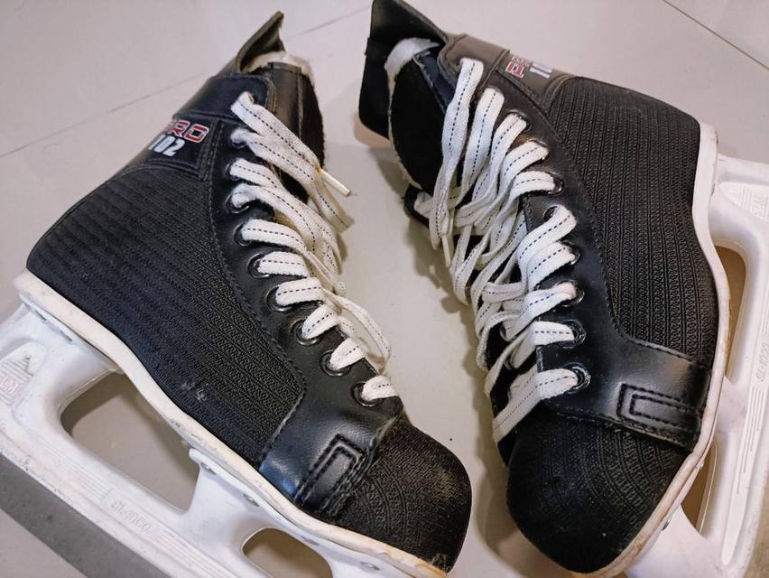 รองเท้า Ice Hockey รองเท้า Ice Skate