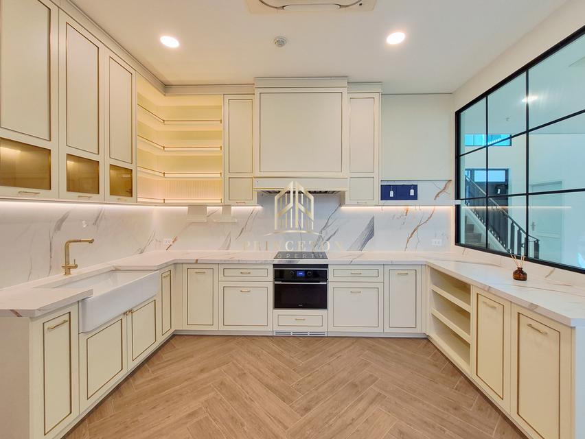 Luxury House For Sale or Rent Nantawan Rama 9 – New KrungthepKreetha 8