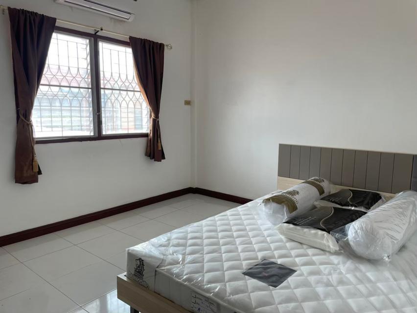 ให้เช่าทาวน์เฮาส์ 2 ชั้น ซอยรามคำแหง 156 ทำเลดี เดินทางสะดวก ใกล้รถไฟฟ้าสายสีส้ม 4