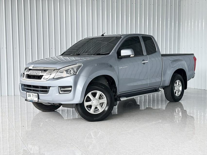 Isuzu D-Max 2.5Z Hi-Lander SpaceCab ดีเซล เกียร์ออโต้  ปี2015 2