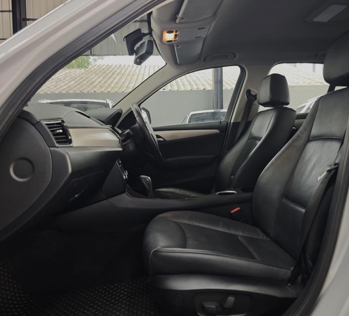 BMW X1 sDrive18i E84 ปี 2013 รูปที่ 11