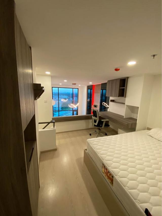 เช่าคอนโดใกล้ BTS วัดพระศรีมหาธาตุ ห้องแบบ Duplex 2ห้องนอน 8