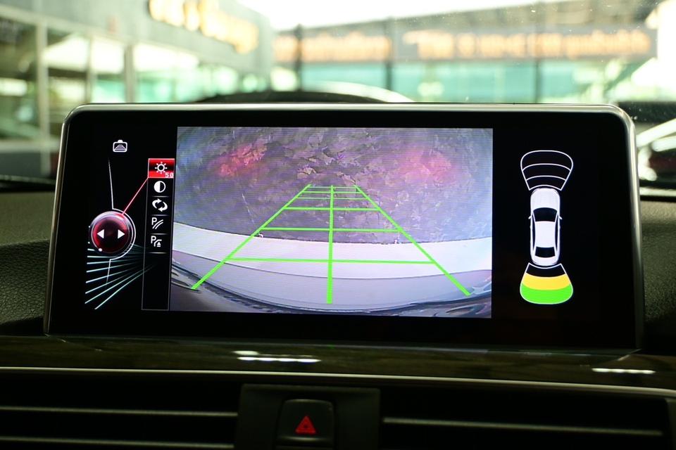 รหัสรถ JRS6776 𝗕𝗠𝗪 𝟯𝟮𝟬𝗱 𝗠 𝗦𝗽𝗼𝗿𝘁 ปี 2017 รูปที่ 16