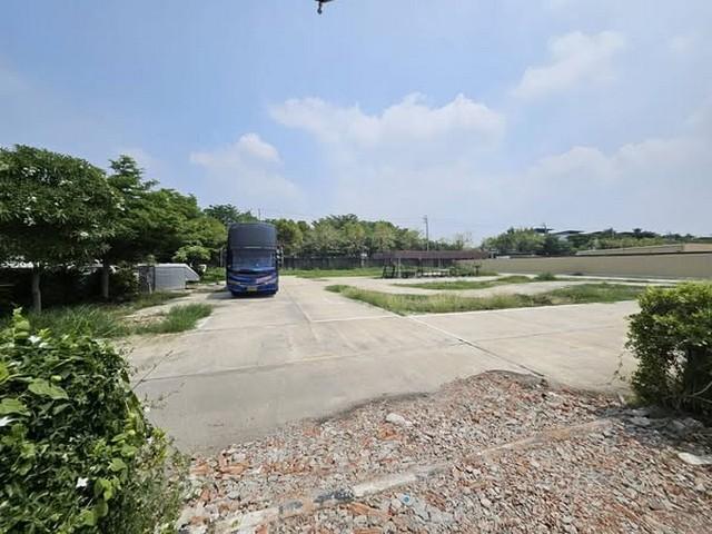 ที่ดินเปล่าทำเลดี ซอยกรุงเทพฯกรีฑา 32 ใกล้สนามบินสุวรรณภูมิ เหมาะสำหรับทำ โกดัง (Warehouse) หรือ โชว์รูมสินค้า 1