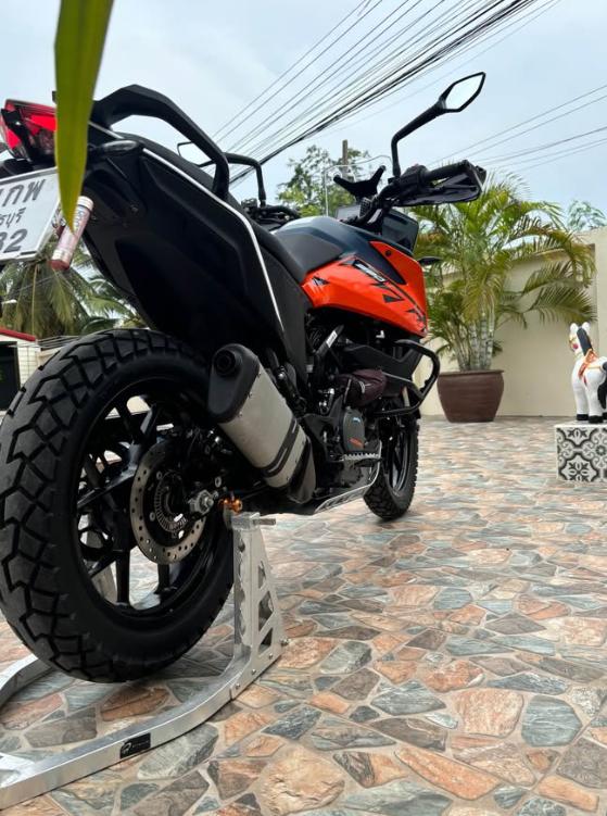 2023 KTM 390 Adventure 2