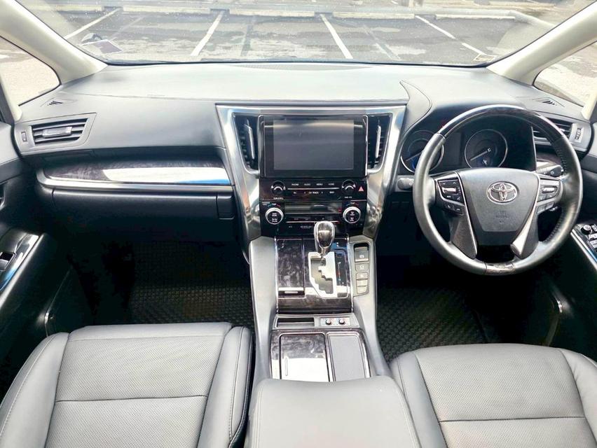 Toyota ALPHARD SRC E-Four สีดำ ปี 2023 ไมล์ 23,000 กม.  10