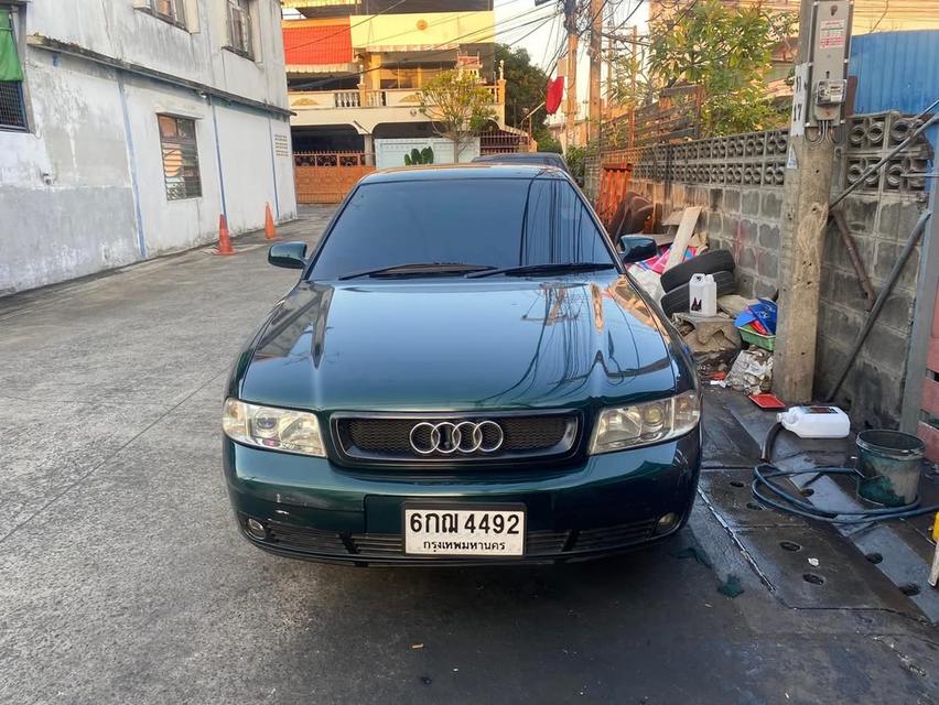 ปล่อยมือสอง Audi A4 ปี 1999 จังหวัด พิจิตร