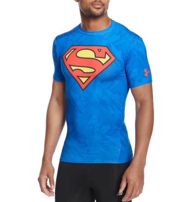 เสื้อออกกำลังกาย Under Armour Compession Superman Size LG มือสอง