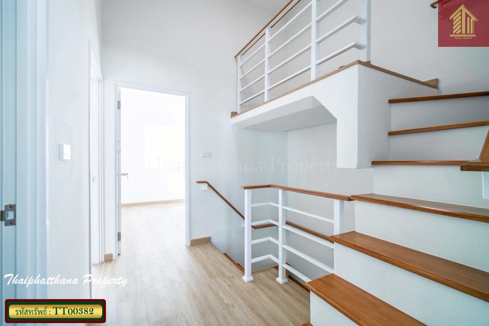 โกลเด้น ทาวน์ บางนา-สวนหลวง 13