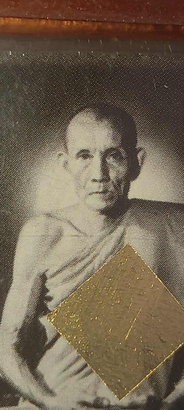 รูปถ่ายยันต์คู่หลวงพ่อกวยปี 2558