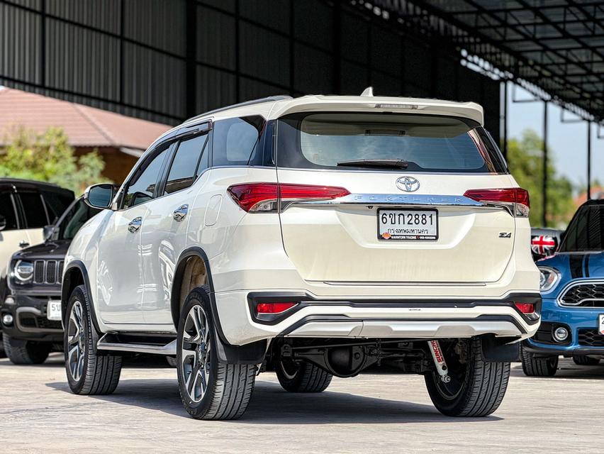 2019 TOYOTA FORTUNER 2.4 V 4WD รหัส WRT2881 6