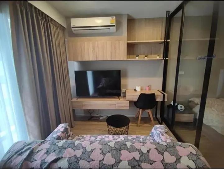 ให้เช่า  Blossom Condo Sathorn Charoenrat 1