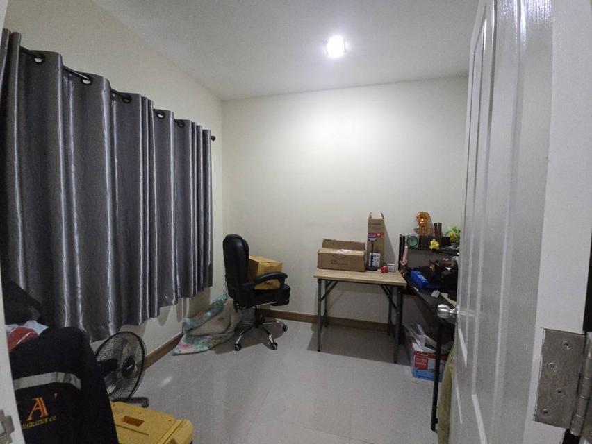 ทาวน์เฮ้าส์ 2 ชั้น เพชรเกษม108 6