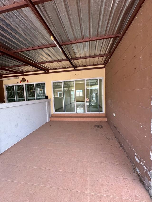 ขายบ้านแฝด หมู่บ้านนราสิริ ซอยทรัพย์ธานี อำเภอปลวกแดง จังหวัดระยอง 3