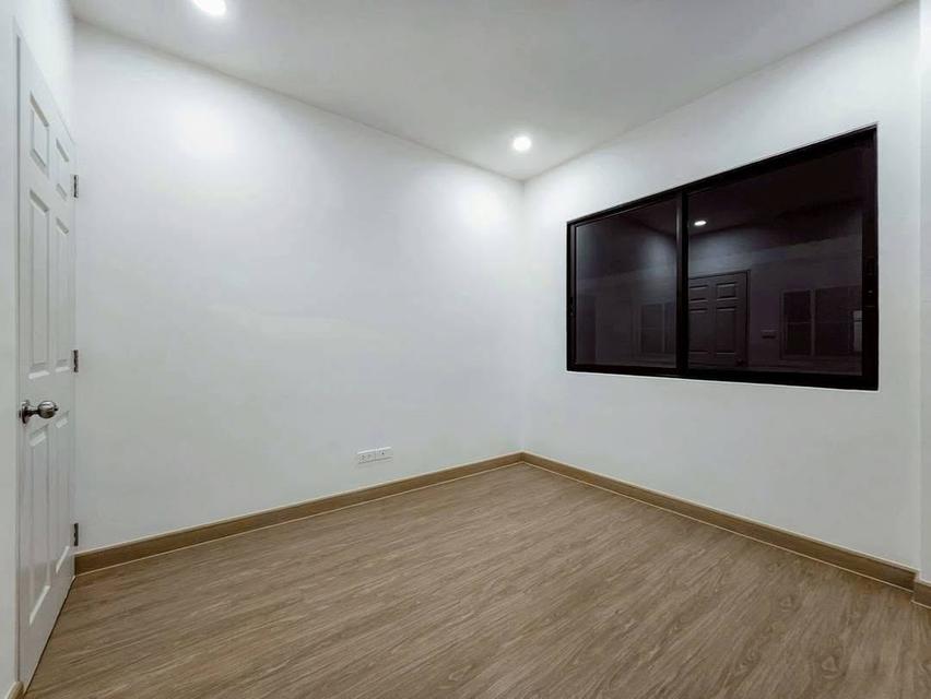 ขาย บ้านเดี่ยวรีโนเวทใหม่  บ้านเดี่ยวแบรนด์ Land and houses บรรยากาศเงียบสงบ หมู่บ้านมัณฑนา ปิ่นเกล้า-พระราม5 10