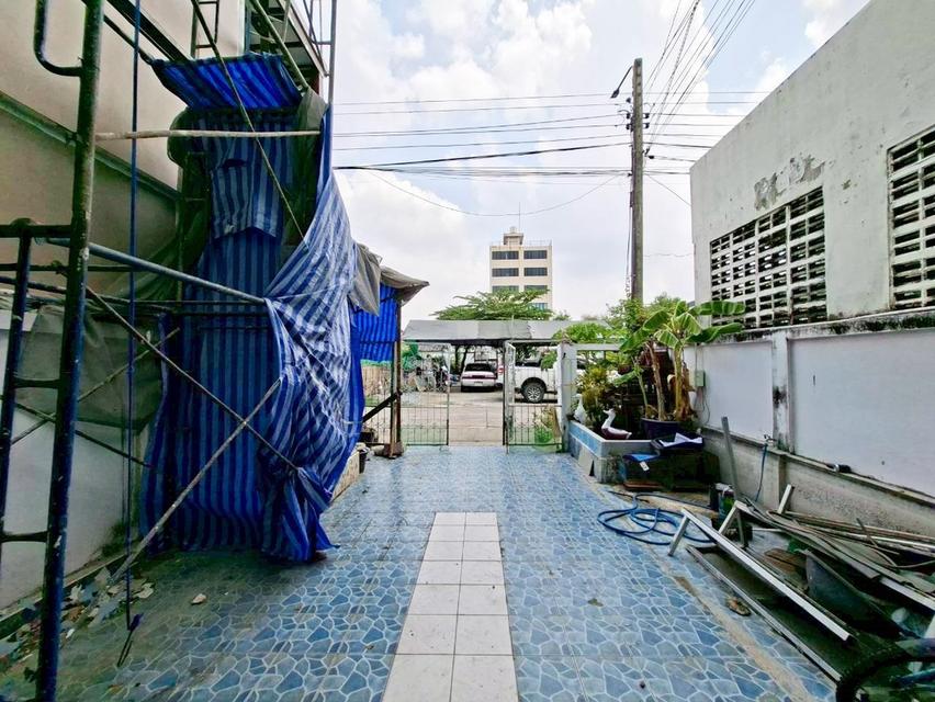 ขายบ้าน 3 ชั้น ซอยรามอินทรา4 บางเขน กรุงเทพมหานคร 5