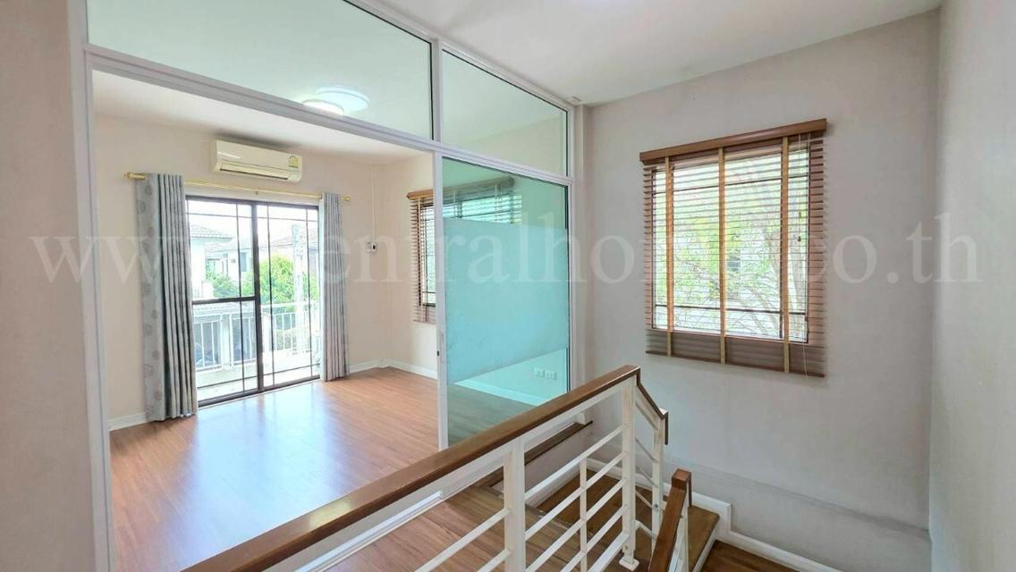 บ้านเดี่ยว มัณฑนา เลค วัชรพล - รามอินทรา หลังมุม 11