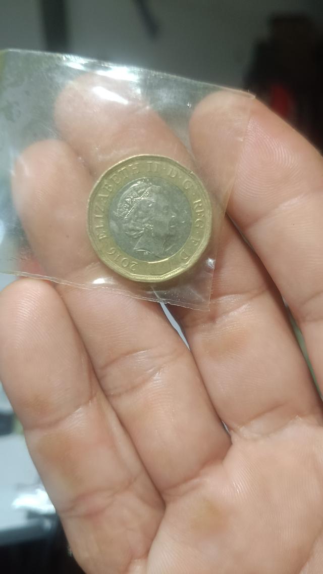 เหรียญกษาปณ์อลิซาเบธ 2016