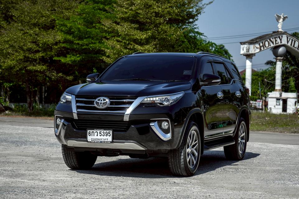 รหัสรถ CBL3595 TOYOTA FORTUNER 2.4 V AT 2017 19