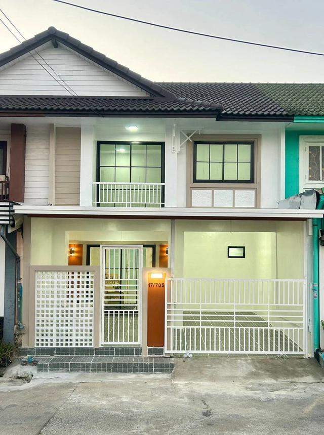 บ้านหลังสวน วิวทุ่งนา หมู่บ้านพฤกษา 10 ถนนเมน ถนนบางกรวย-ไทรน้อย นนทบุรี 2