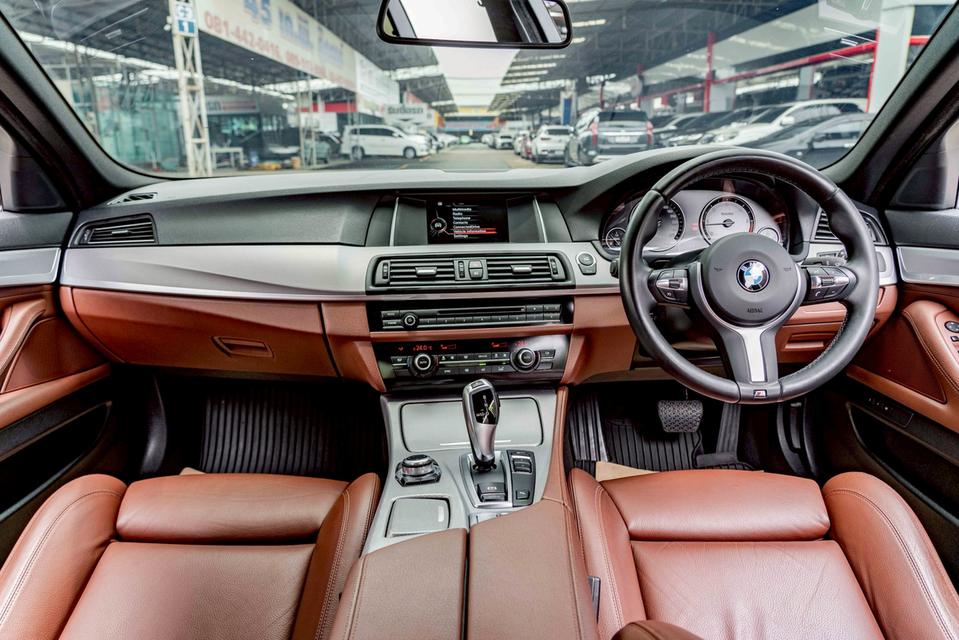 รหัสรถ NP6559 BMW 520d M SPORT 2016 11