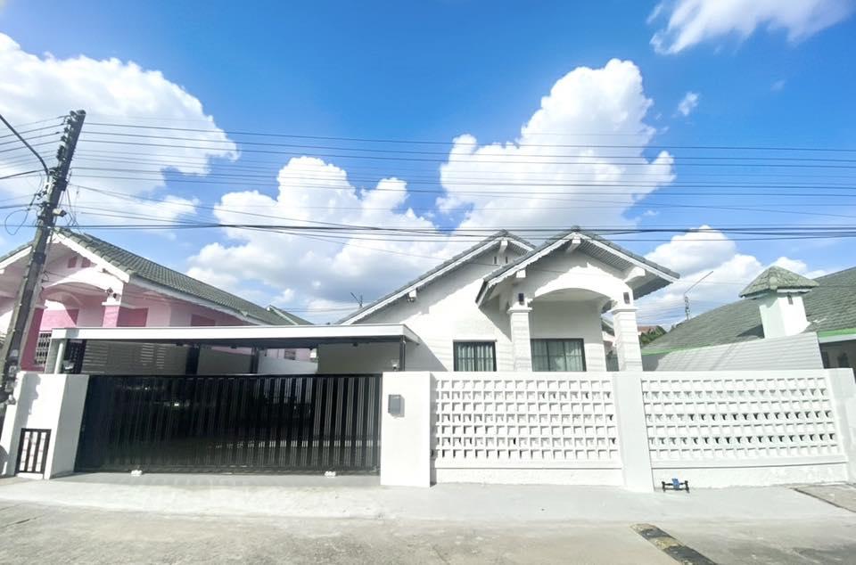 For sale pool villa Paradise hill 2 Pattaya 1