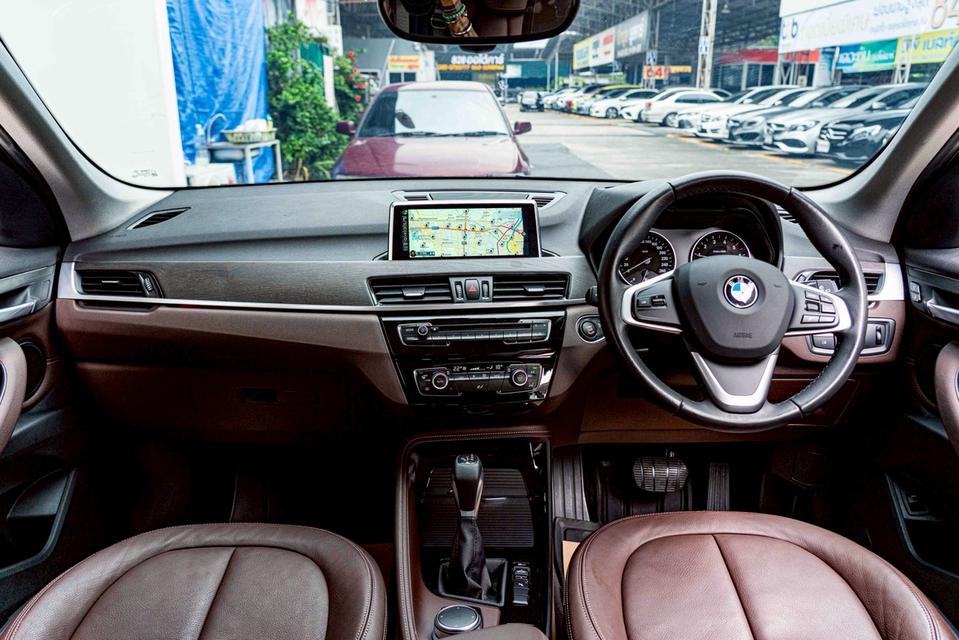 รหัสรถ NP9124 รุ่นรถ : BMW X1 SDRIVE18i XLINEปีรถ : 2017 12
