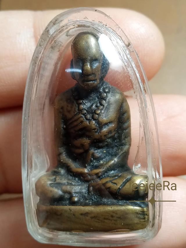 หล่อโบราณหลวงพ่อทบวัดชนแดน