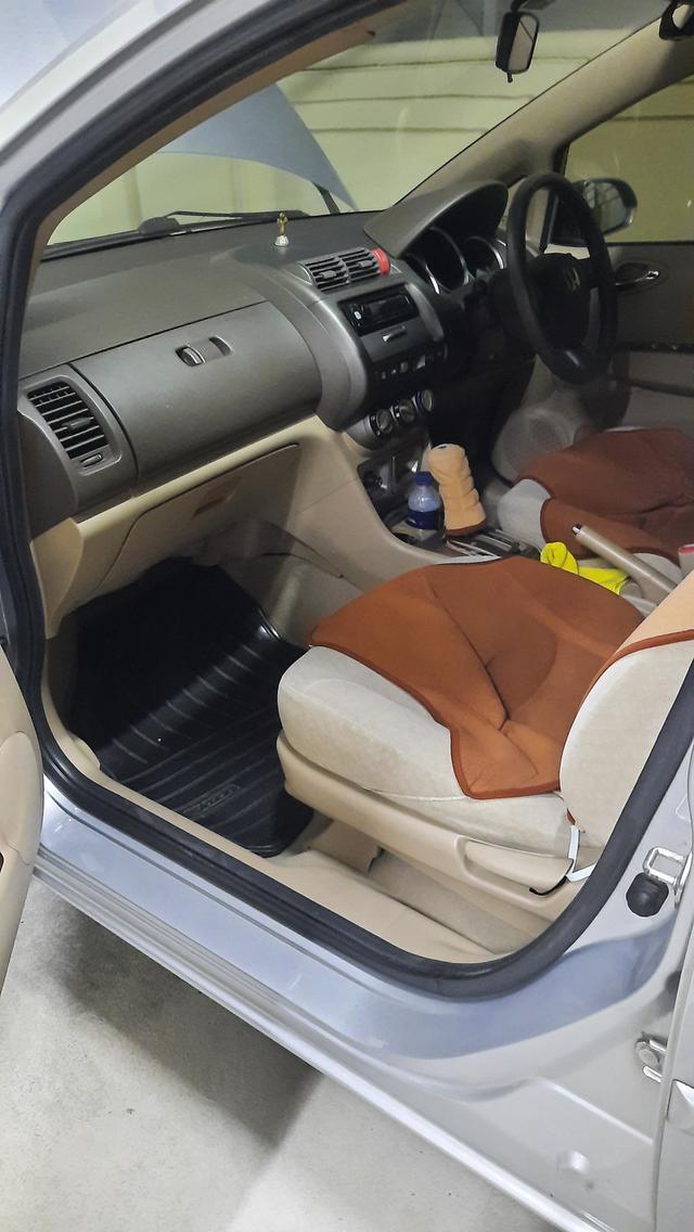 รถยนต์ Honda city 2004 mile 240000 km ไม่เคยชน ผู้หญิงขับคนเดียว สภาพภายในดีเยี่ยม รูปที่ 1