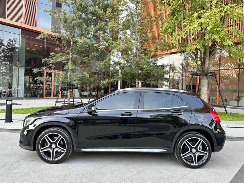 BENZ GLA 250 AMG ปี 2017  3