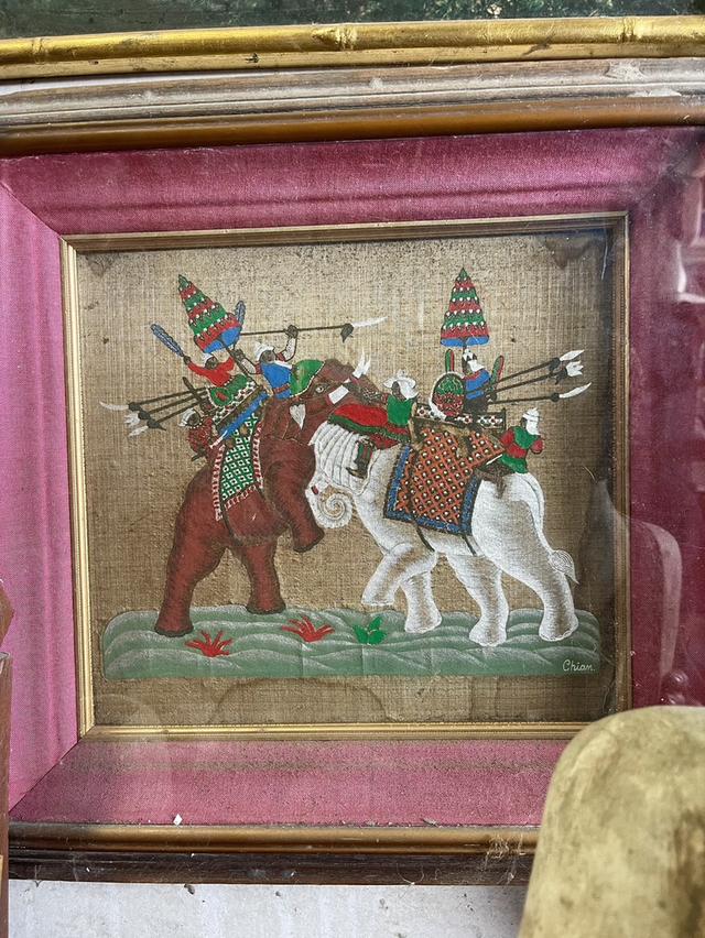 ภาพวาดยุทธหัตถี ของสมเด็จพระนเรศวรมหาราช กับอุปราชมังกะยอชวา ภาพวาดจิตรกรไทยบนผืนผ้าไหม