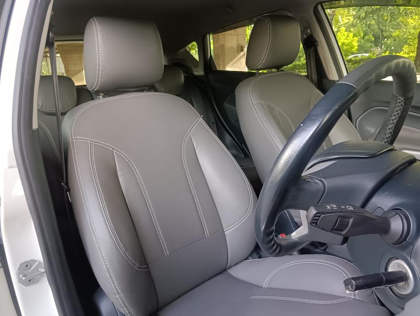Ford fiesta 1.5s 2013 11
