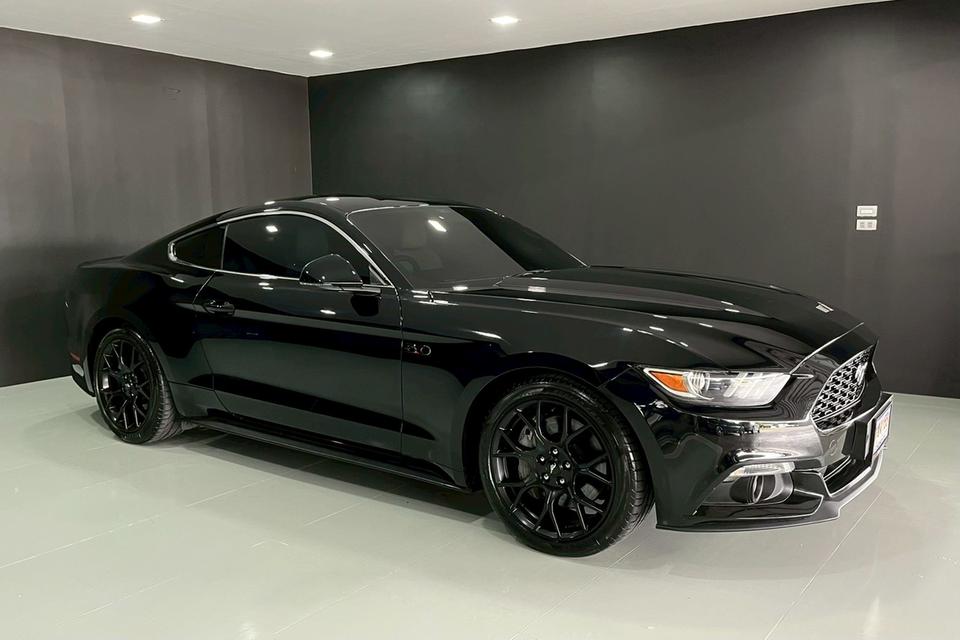 Ford Mustang 2.3 EcoBoost Coupe เลขไมล์เพียง 66,xxx Km. สีดำดุดัน ปี 2016 7