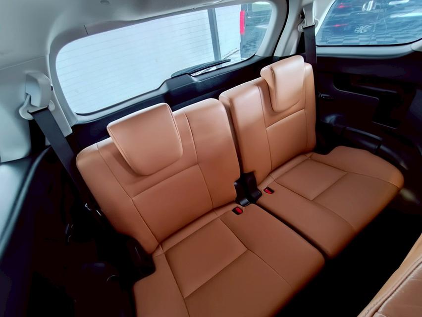 รถยนต์มือสองพร้อมใช้งาน 15