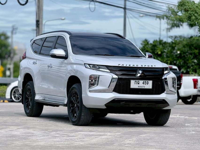 Mitsubishi Pajero 2.4GT ปี22