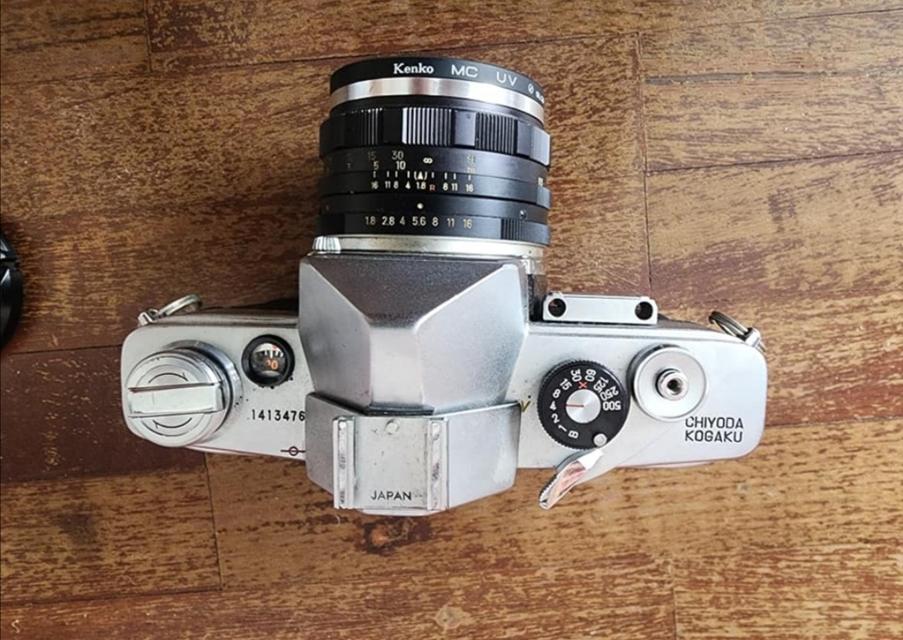 กล้องฟิลม์ Minolta SR-1 (55 MM 1 : 1.8) 2